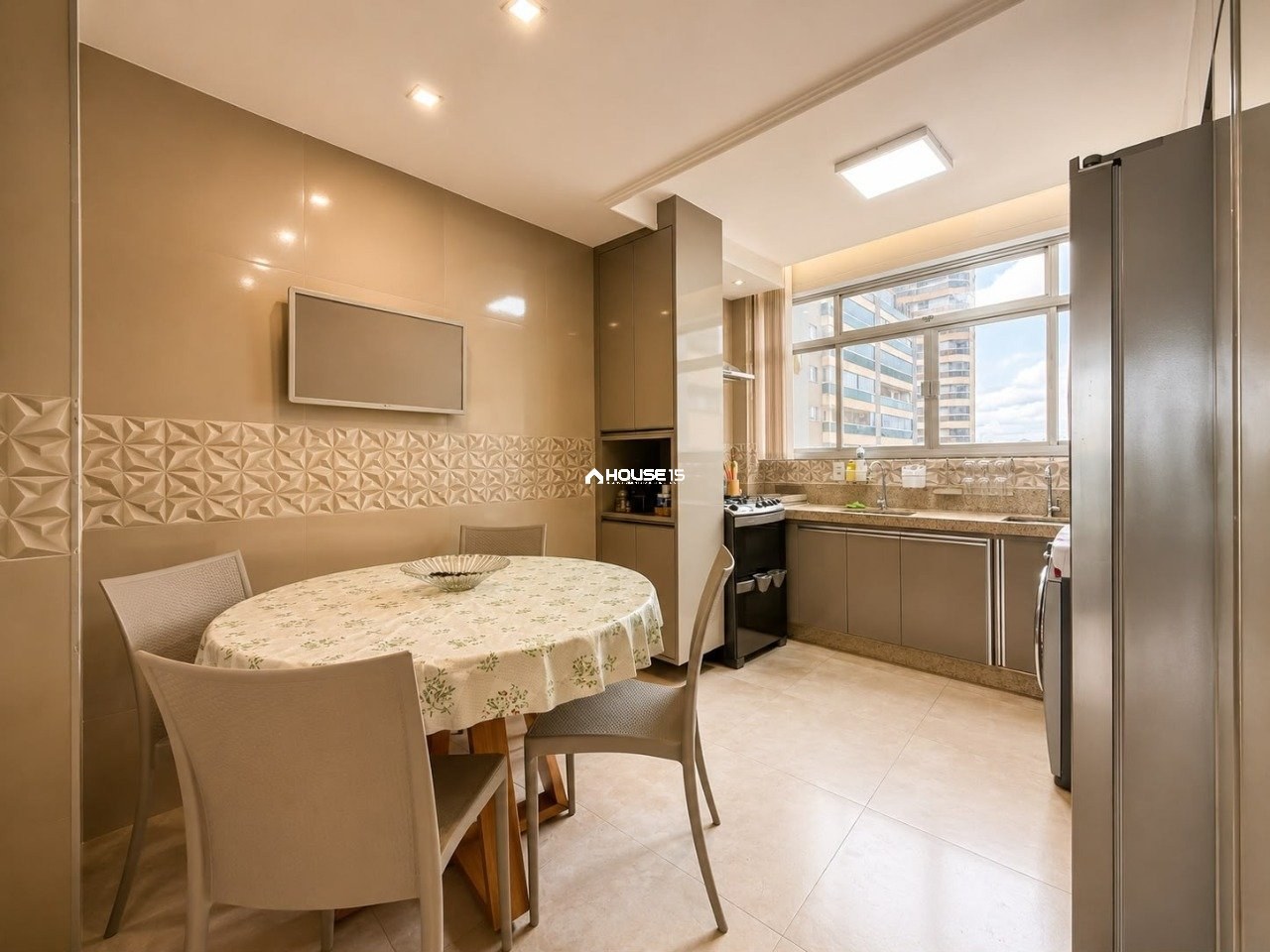 Apartamento de 2 Quartos à Venda na Praia do Morro - Guarapari - Espírito Santo - Brasil - 7