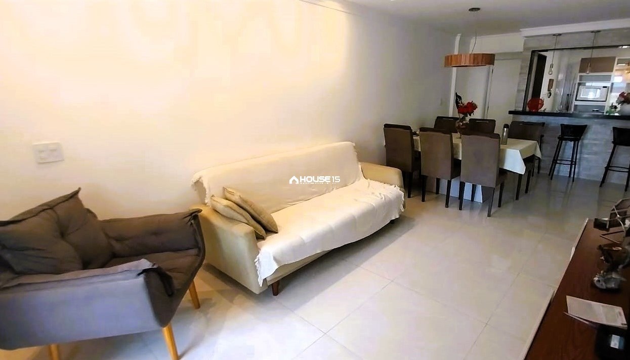 Apartamento de 2 Quartos à Venda no Centro - Guarapari - Espírito Santo - Brasil - 2