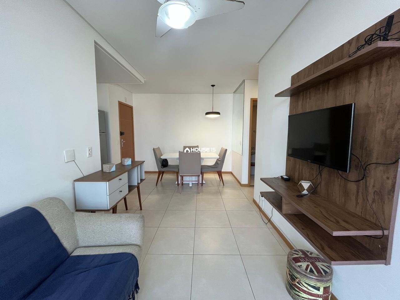 Apartamento de 2 Quartos à Venda no Centro - Guarapari - Espírito Santo - Brasil - 2