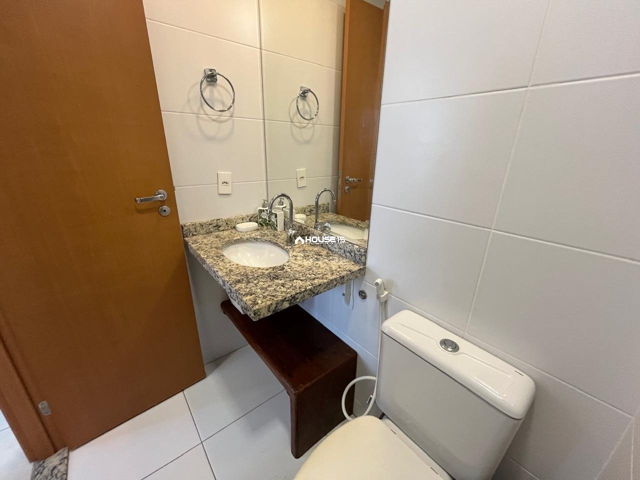 Apartamento de 2 Quartos à Venda no Centro - Guarapari - Espírito Santo - Brasil - 8