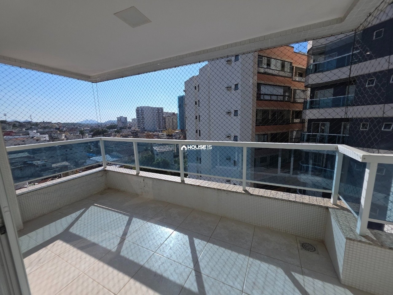 Apartamento de 2 Quartos à Venda no Muquiçaba - Guarapari - Espírito Santo - Brasil - 4