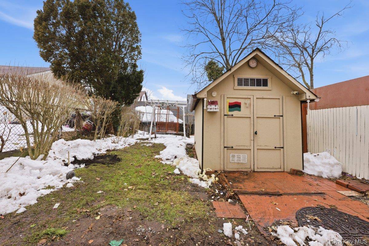 Casa de 3 Dormitórios à Venda em Hollis – NY – EUA - 3