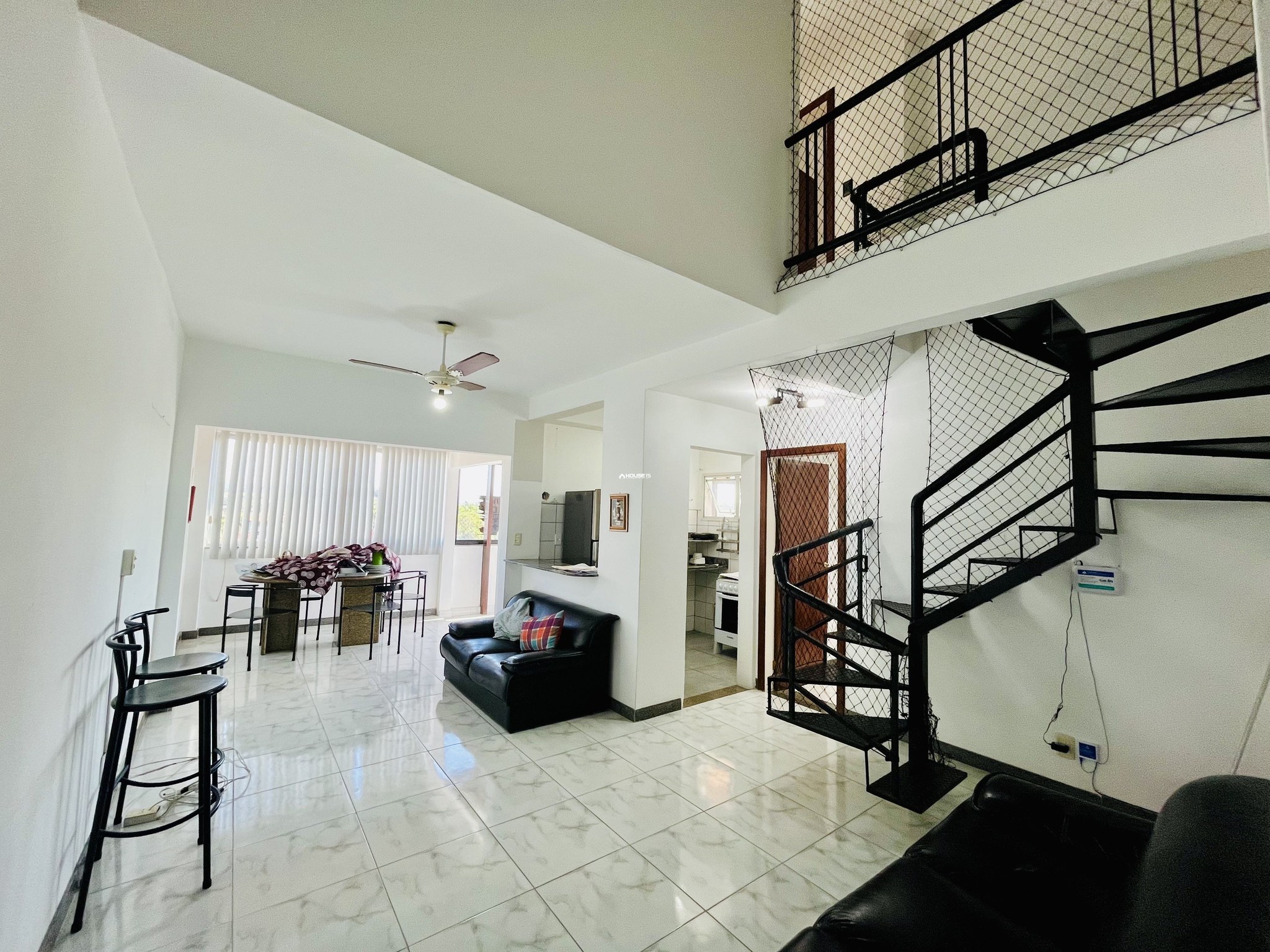 Apartamento de 3 Quartos à Venda em Meaípe - Guarapari - Espírito Santo - Brasil - 8