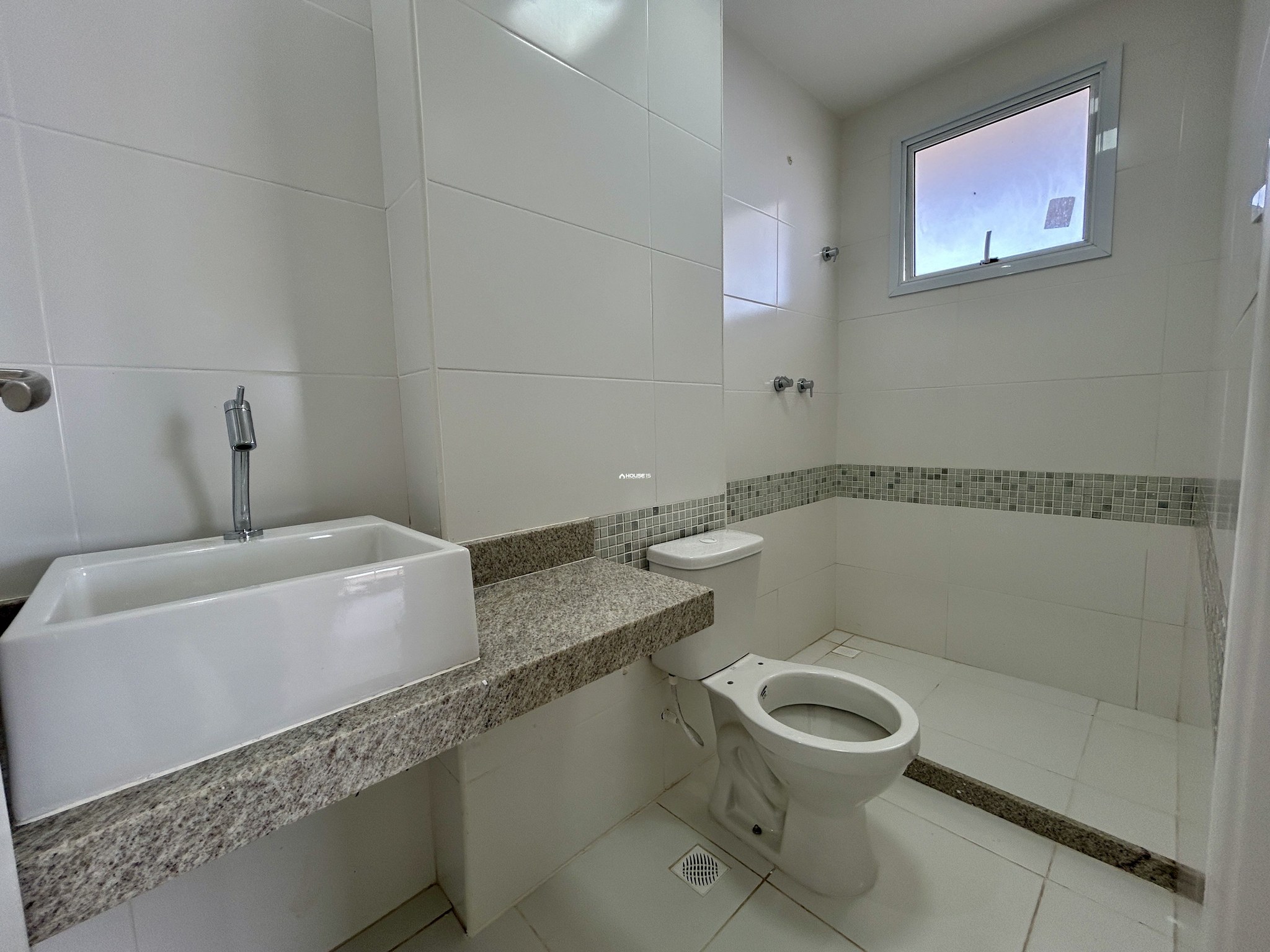 Apartamento de 3 Quartos à Venda em Nova Guarapari - Guarapari - Espírito Santo - Brasil - 8