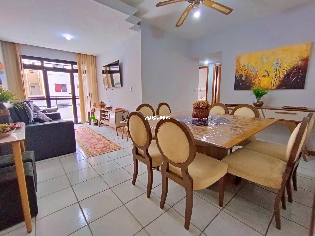 Apartamento de 3 Quartos à Venda na Praia do Morro - Guarapari - Espírito Santo - Brasil - 2