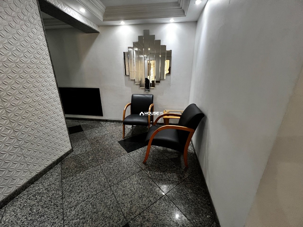 Apartamento de 3 Quartos à Venda na Praia do Morro - Guarapari - Espírito Santo - Brasil - 1
