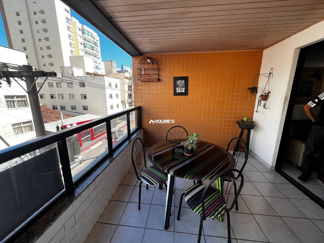 Apartamento de 3 Quartos à Venda na Praia do Morro - Guarapari - Espírito Santo - Brasil - 4