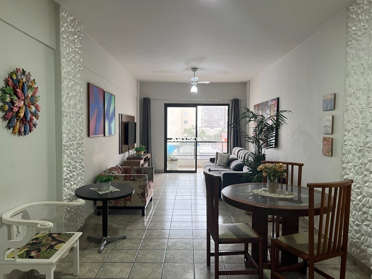 Apartamento de 3 Quartos à Venda na Praia do Morro - Guarapari - Espírito Santo - Brasil - 1