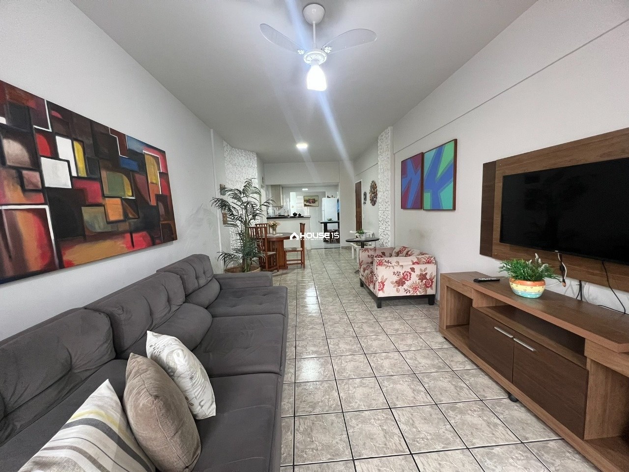 Apartamento de 3 Quartos à Venda na Praia do Morro - Guarapari - Espírito Santo - Brasil - 3