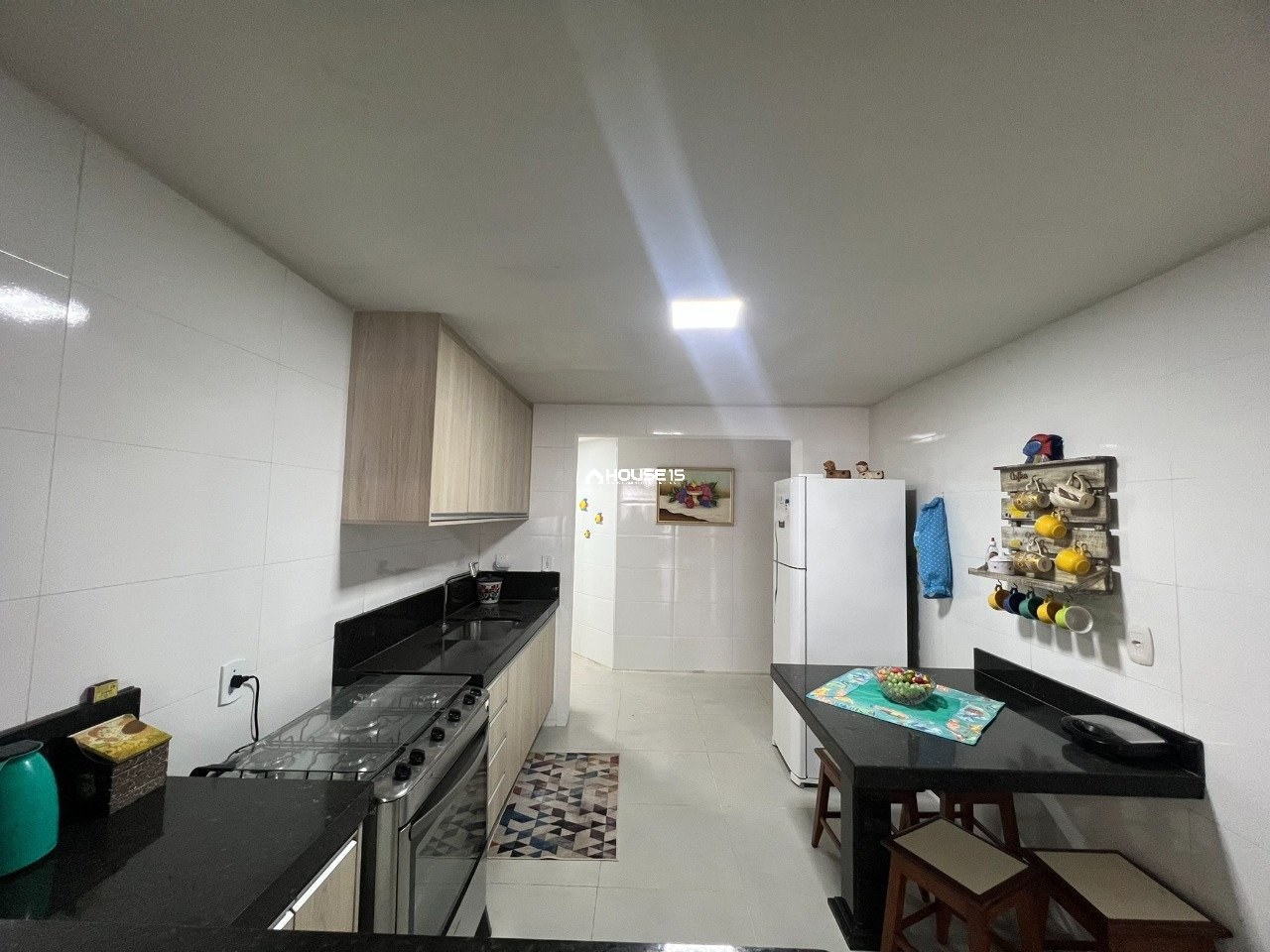 Apartamento de 3 Quartos à Venda na Praia do Morro - Guarapari - Espírito Santo - Brasil - 6