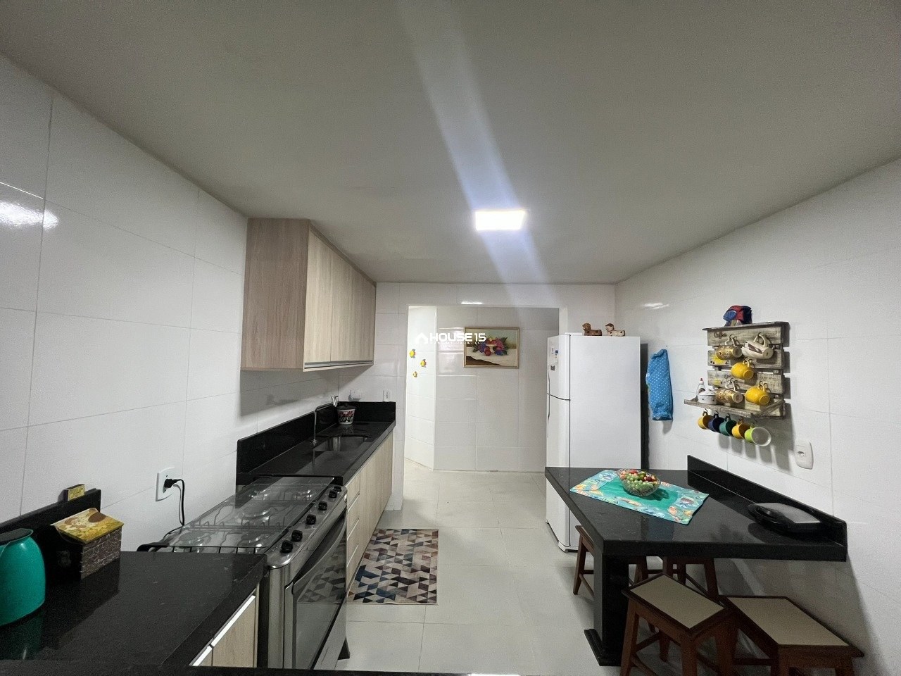 Apartamento de 3 Quartos à Venda na Praia do Morro - Guarapari - Espírito Santo - Brasil - 7