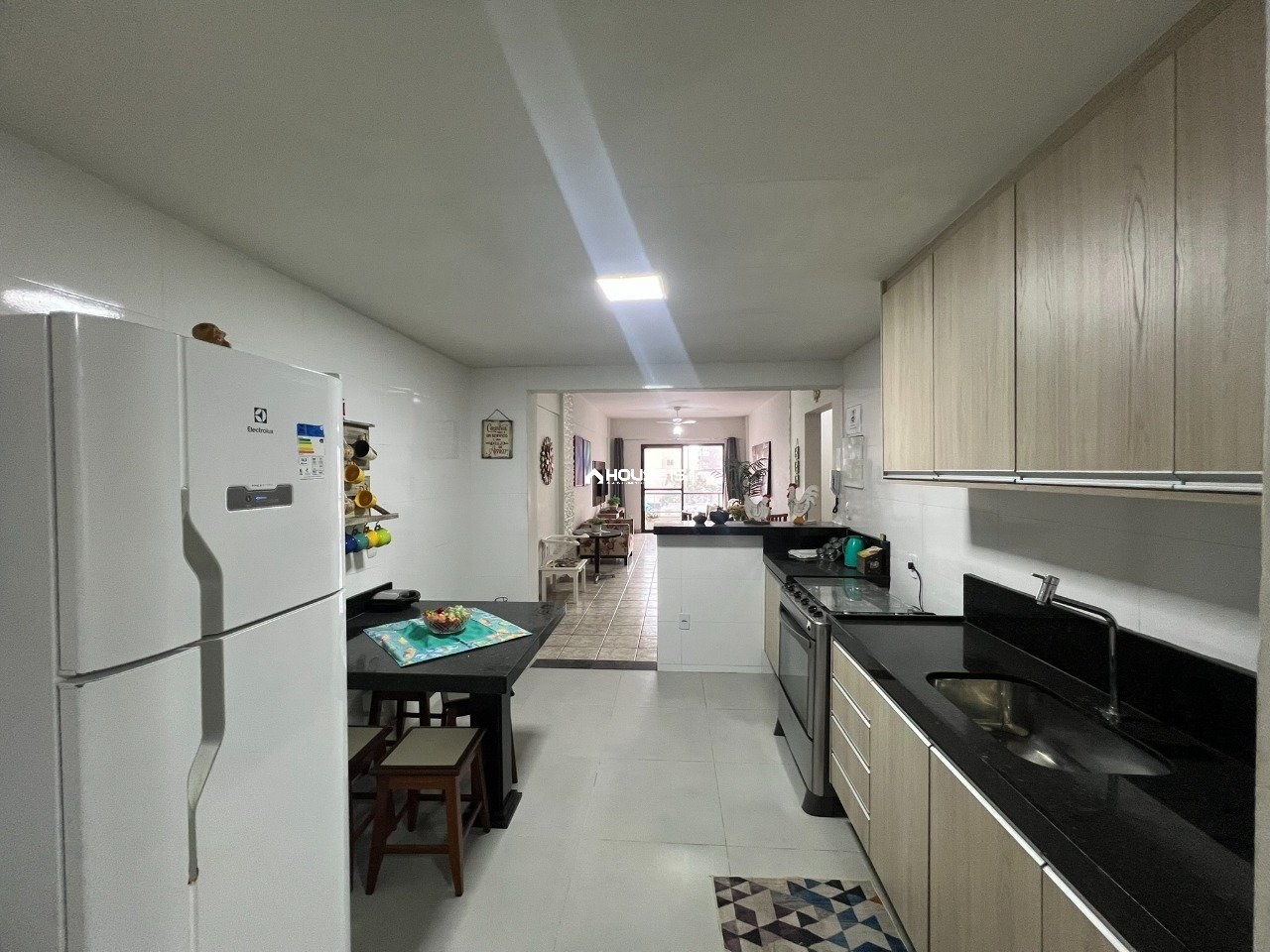 Apartamento de 3 Quartos à Venda na Praia do Morro - Guarapari - Espírito Santo - Brasil - 8