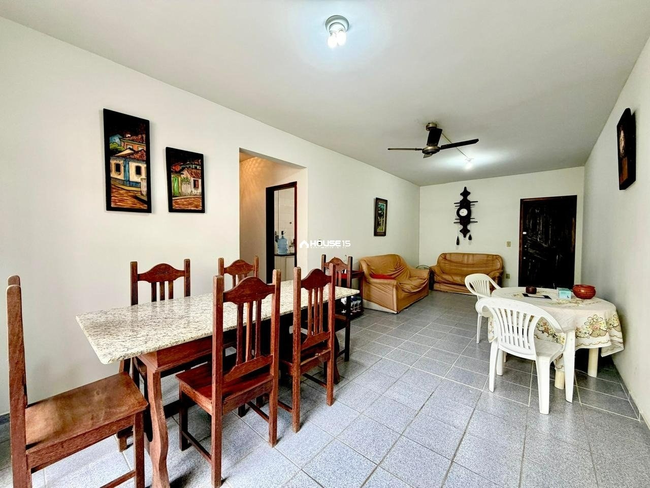 Apartamento de 3 Quartos à Venda na Praia do Morro - Guarapari - Espírito Santo - Brasil - 4