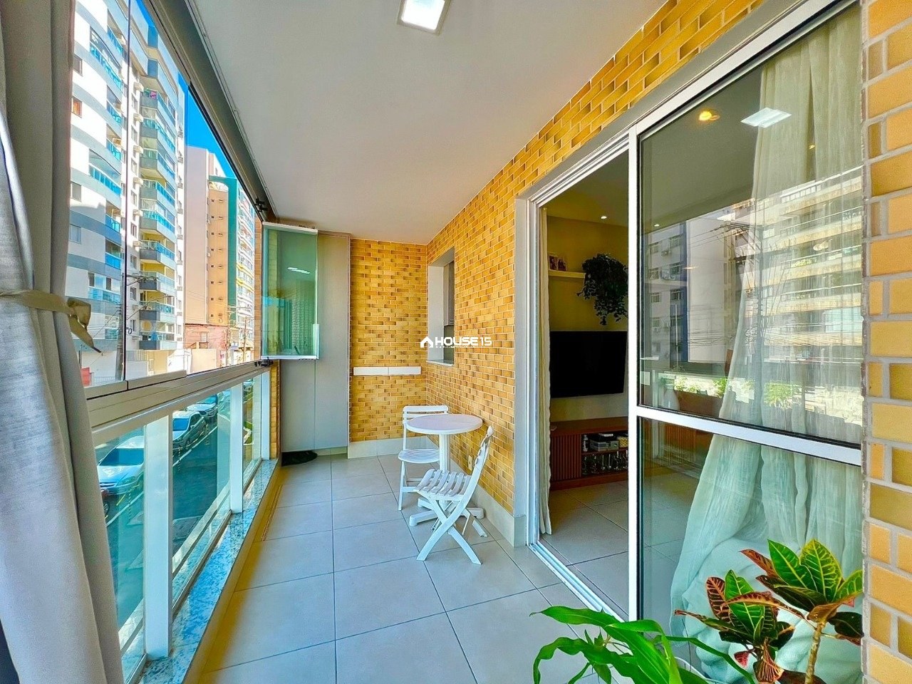 Apartamento de 3 Quartos à Venda no Centro - Guarapari - Espírito Santo - Brasil - 5