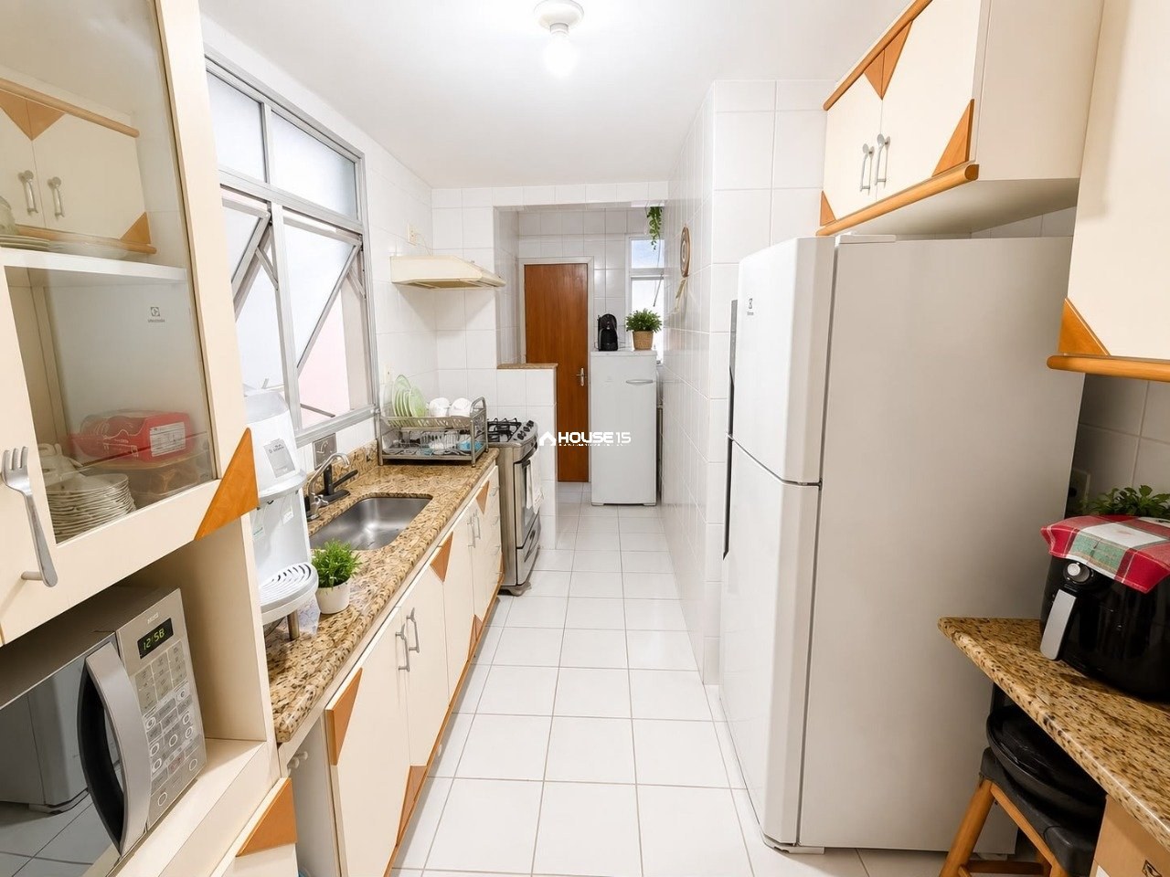 Apartamento de 3 Quartos à Venda no Centro - Guarapari - Espírito Santo - Brasil - 8