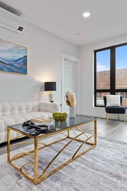 Appartement de 4 Chambres à Vendre à Bayside – NY - 4