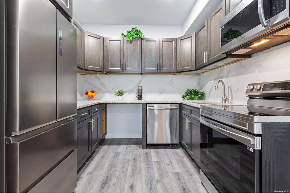 Appartement de 4 Chambres à Vendre à Bayside – NY - 7