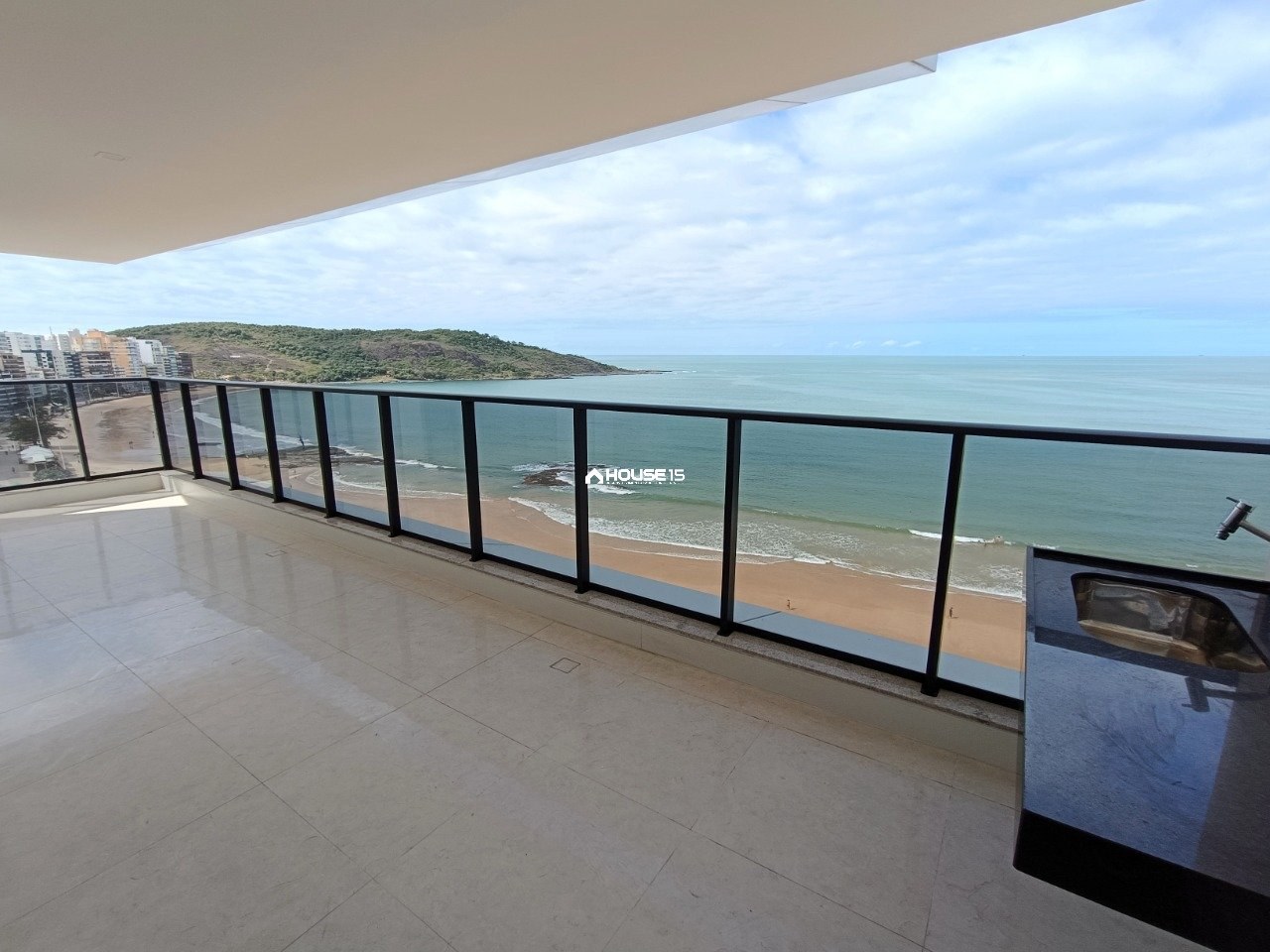 Apartamento de 4 Quartos à Venda na Praia do Morro - Guarapari - Espírito Santo - Brasil - 6