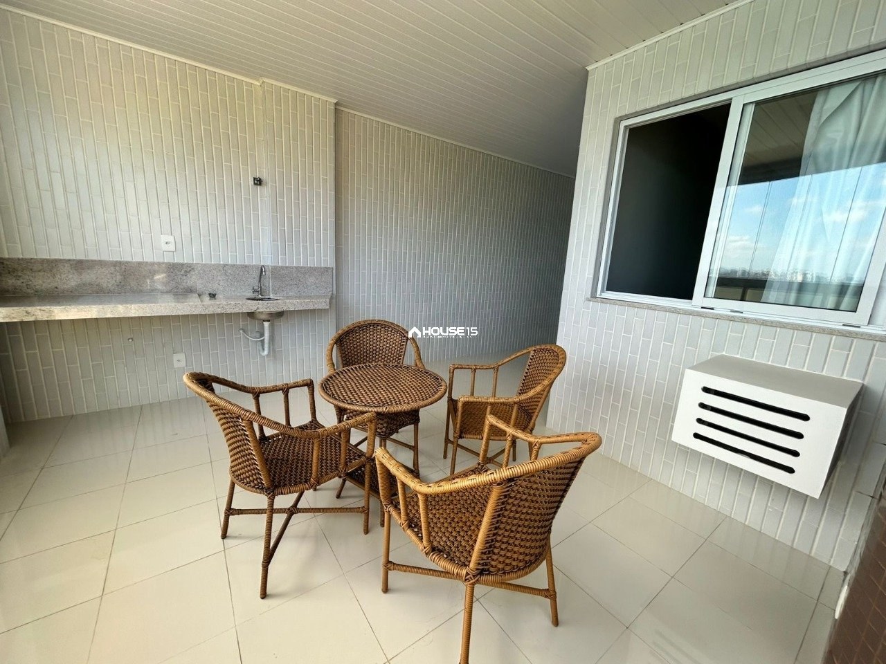 Apartamento de 4 Quartos à Venda na Praia do Morro - Guarapari - Espírito Santo - Brasil - 7