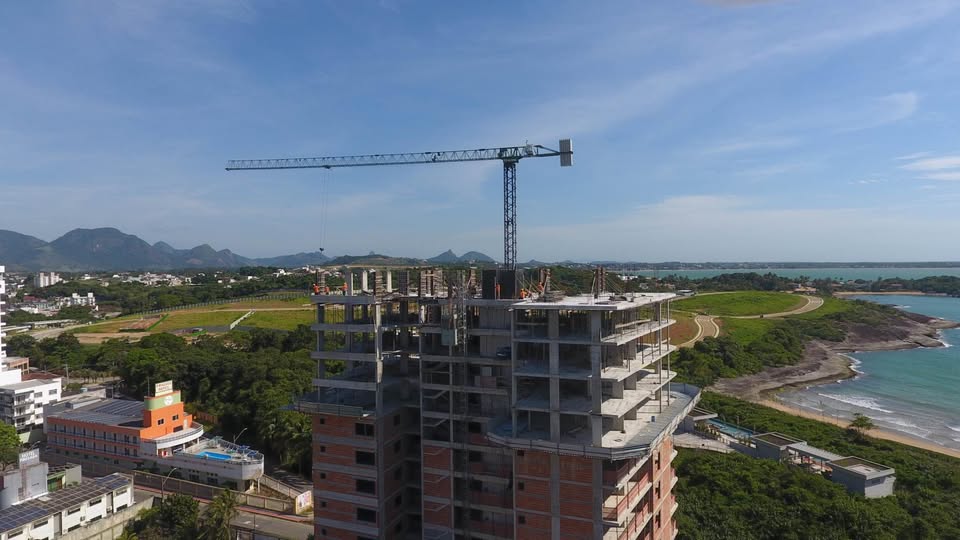 Apartamento de 4 Quartos à Venda no Centro – Guarapari – ES - 2
