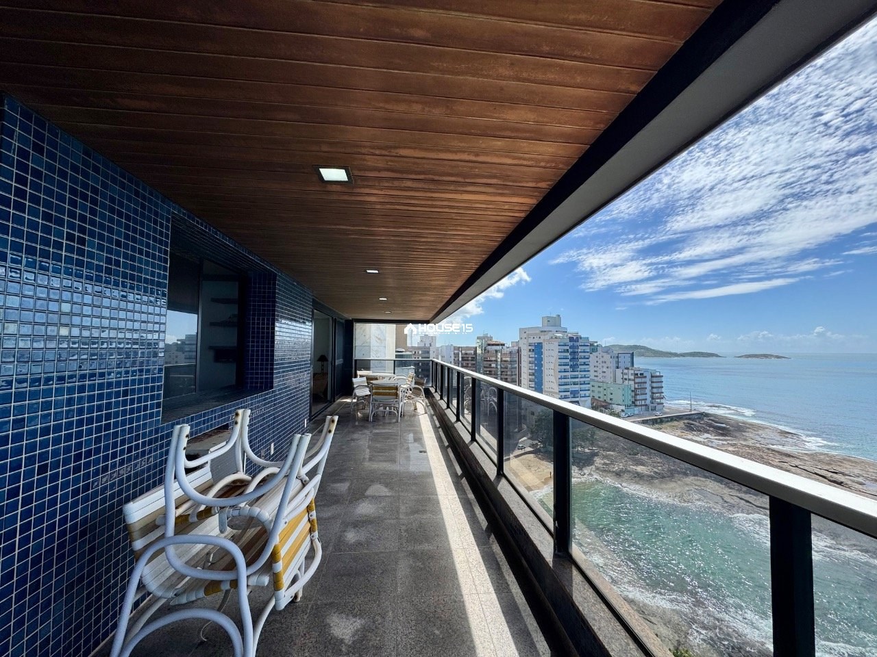 Apartamento de 4 Quartos à Venda no Centro - Guarapari - Espírito Santo - Brasil - 4