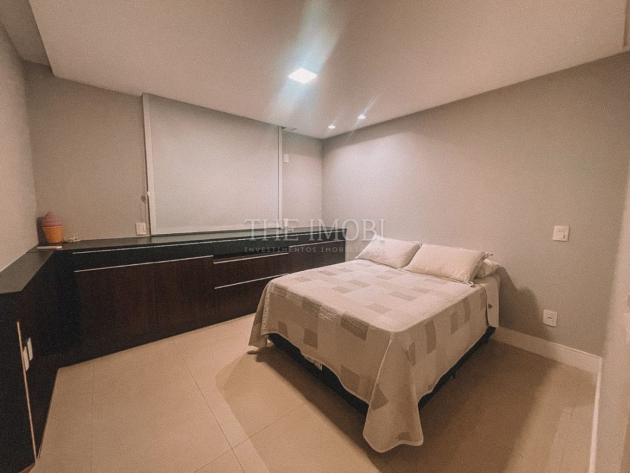 Apartamento Frente Mar com 3 Suítes à Venda em Balneário Camboriú - Santa Catarina - Brasil - 8