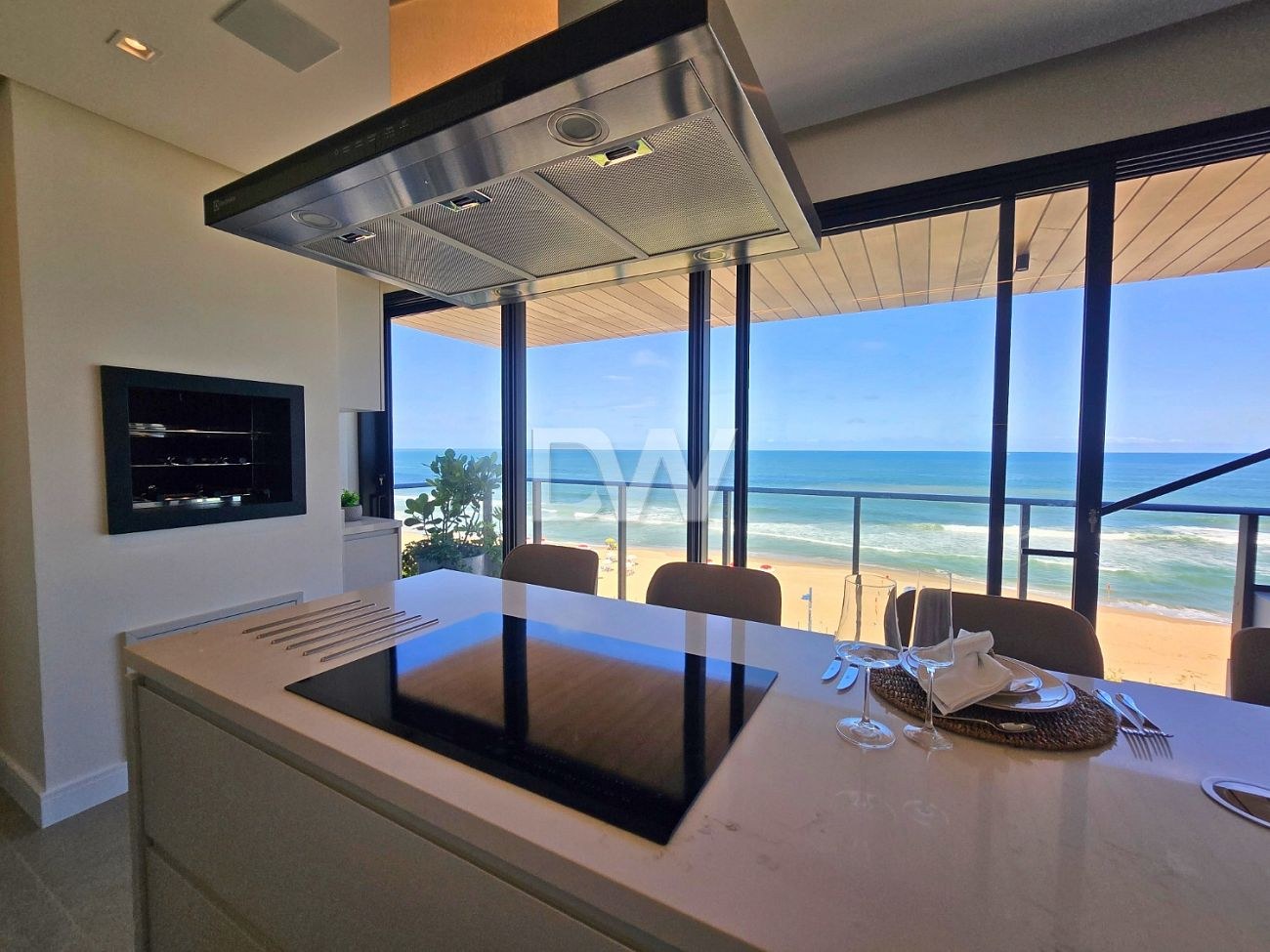 Apartamento Frente Mar com 3 Suítes à Venda em Itajaí - Santa Catarina - Brasil - 6