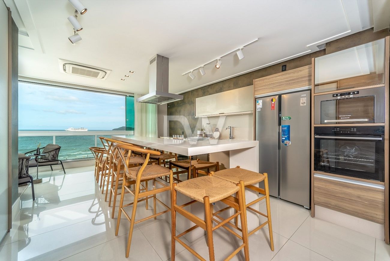 Appartement Face à la Mer 4 Suites à Vendre à Balneário Camboriú - Santa Catarina - Brésil - 2