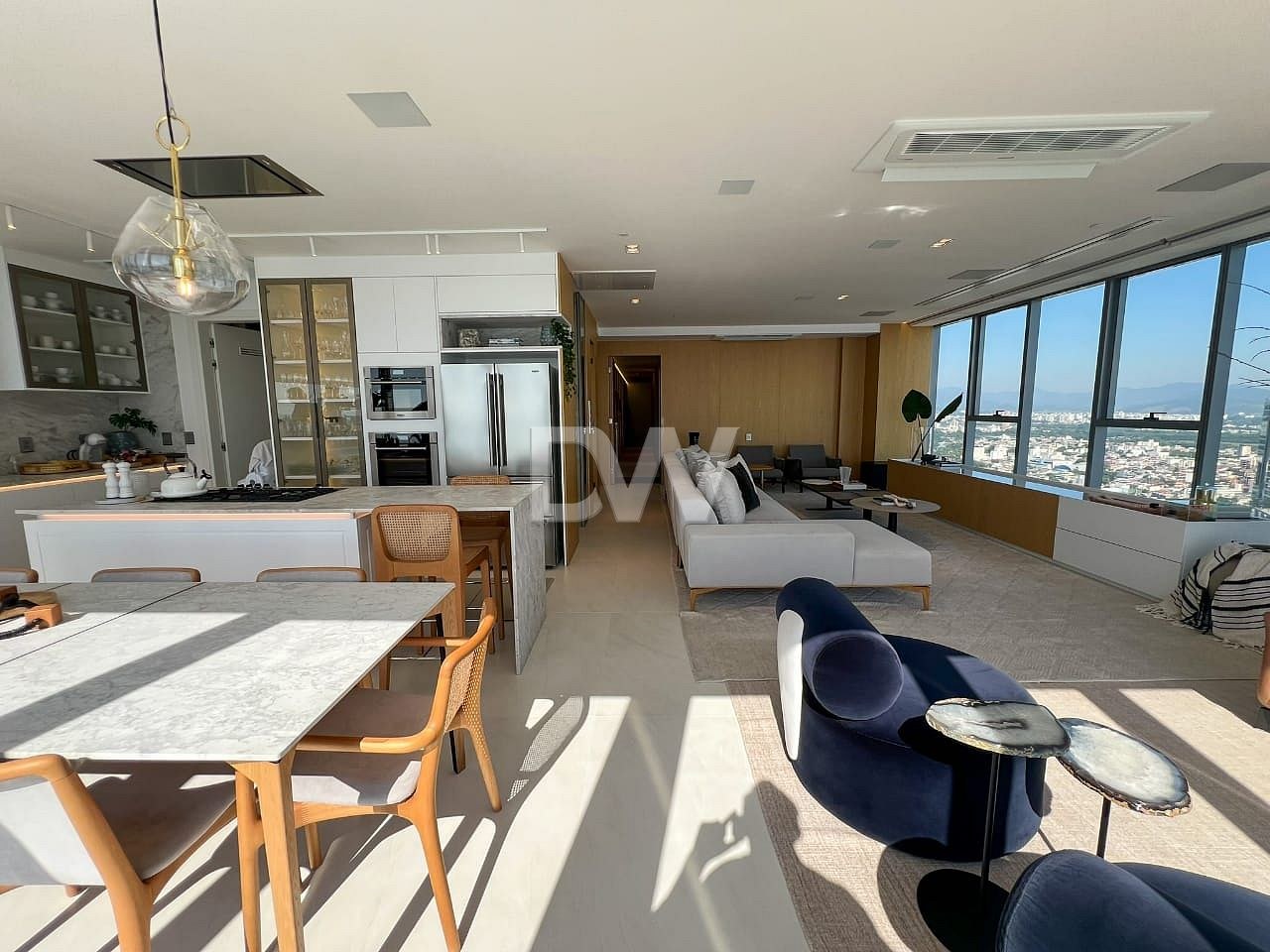 Appartement Face à la Mer 4 Suites à Vendre à Balneário Camboriú - Santa Catarina - Brésil - 2