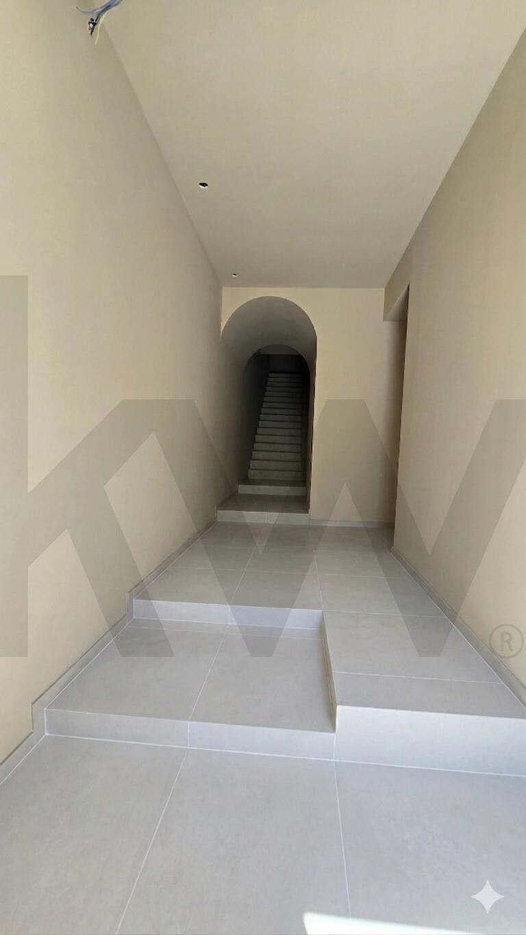 Apartamento T0 à Venda em Matosinhos - Porto - Portugal - 2