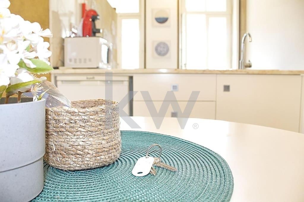 Apartamento T0 à Venda em Porto - Portugal - 6