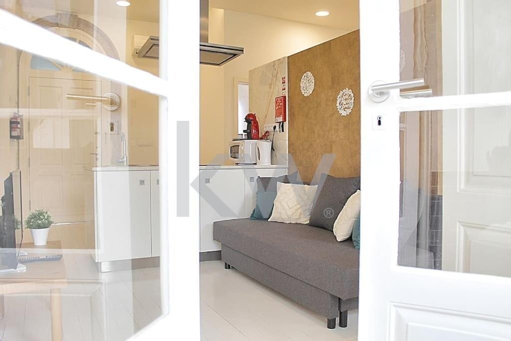 Apartamento T0 à Venda em Porto - Portugal - 8