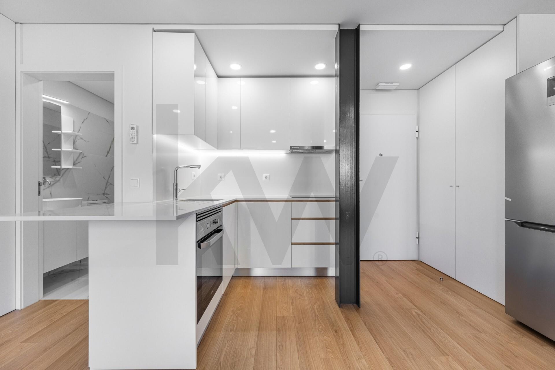 Apartamento T0 à Venda em Porto - Portugal - 2