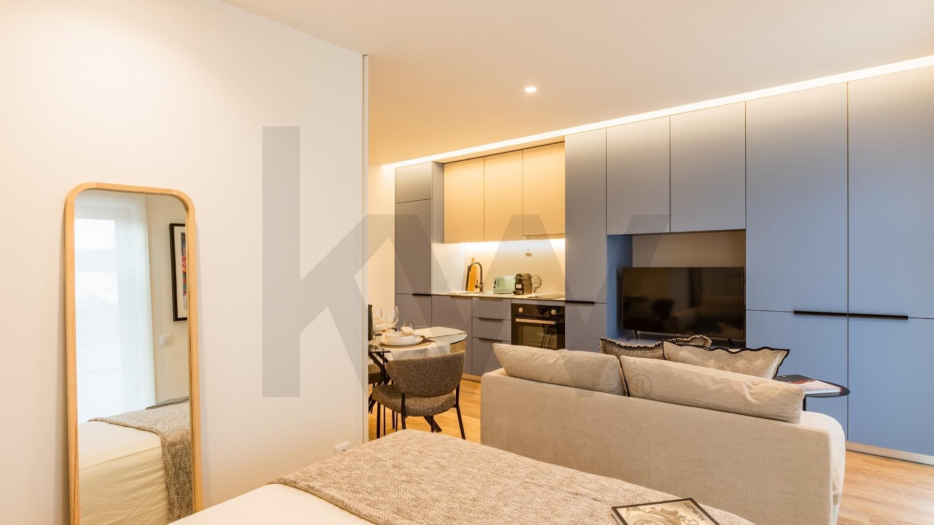 Apartamento T0 à Venda em Porto - Portugal - 8