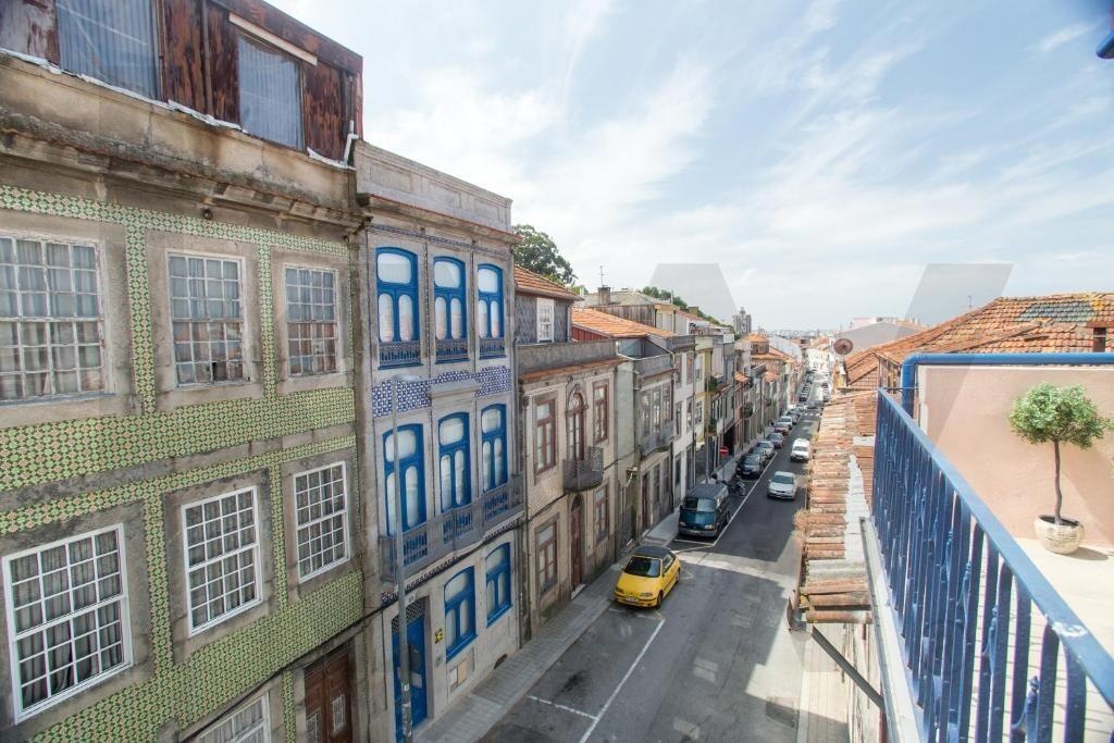 Apartamento T0 à Venda em Porto - Portugal - 1