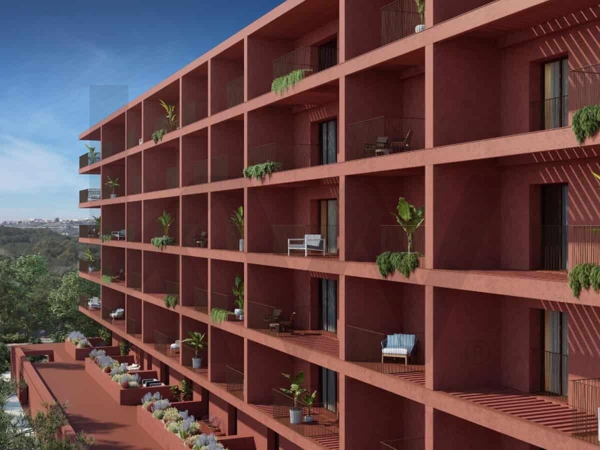 1 Bedroom Home for Sale in Almada - Setúbal - Portugal - 2
