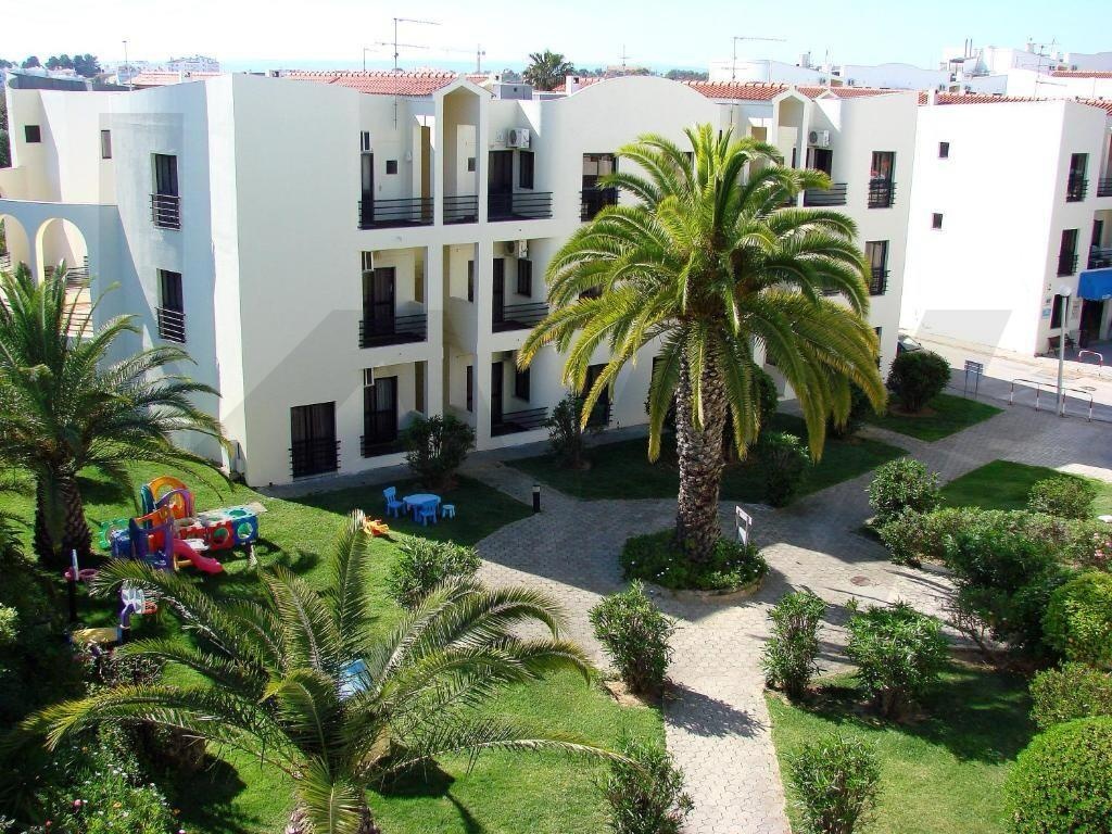Apartamento T1 à Venda em Alvor - Algarve - Portugal - 2