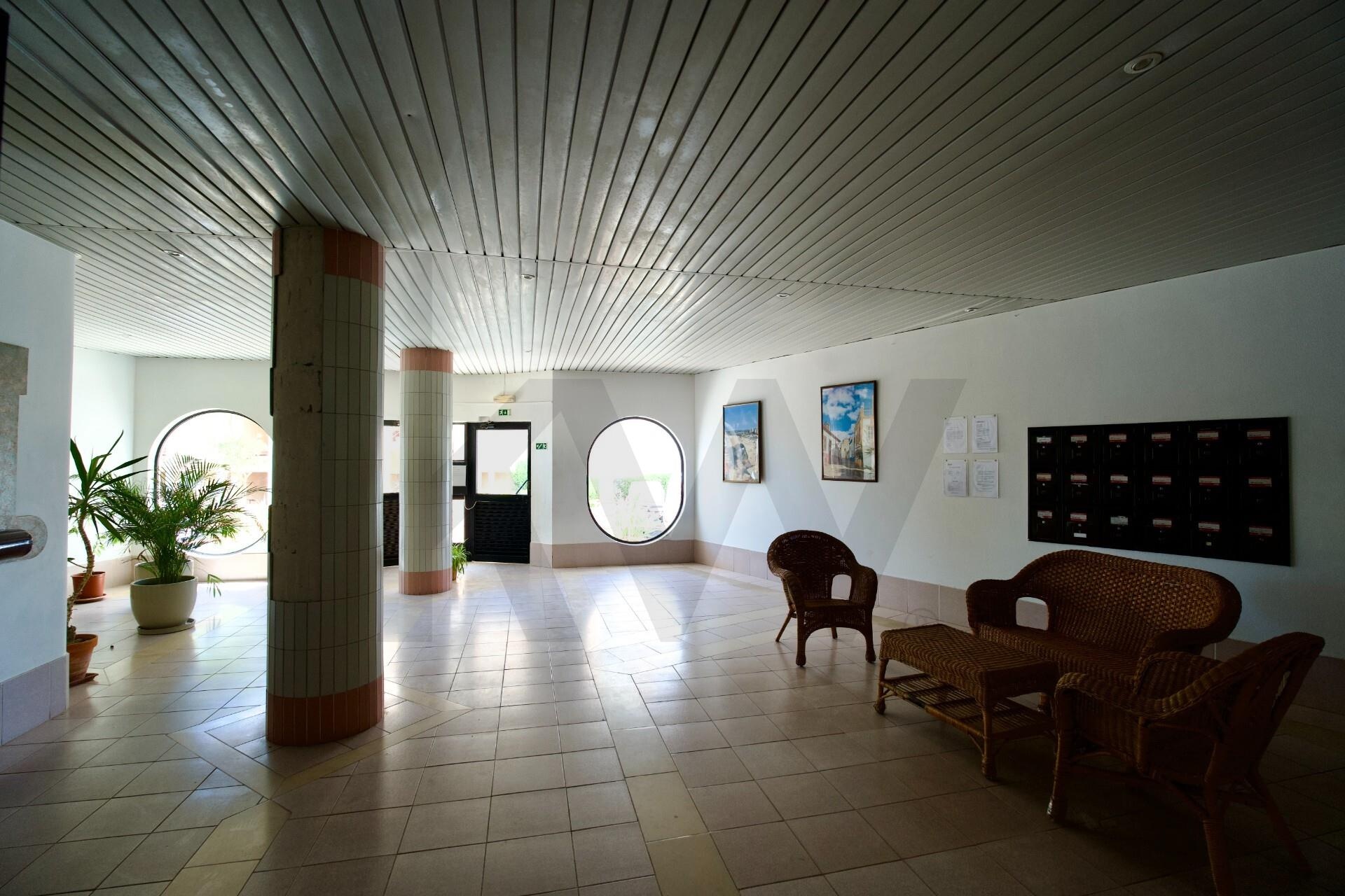 Apartamento T1 à Venda em Alvor - Algarve - Portugal - 6