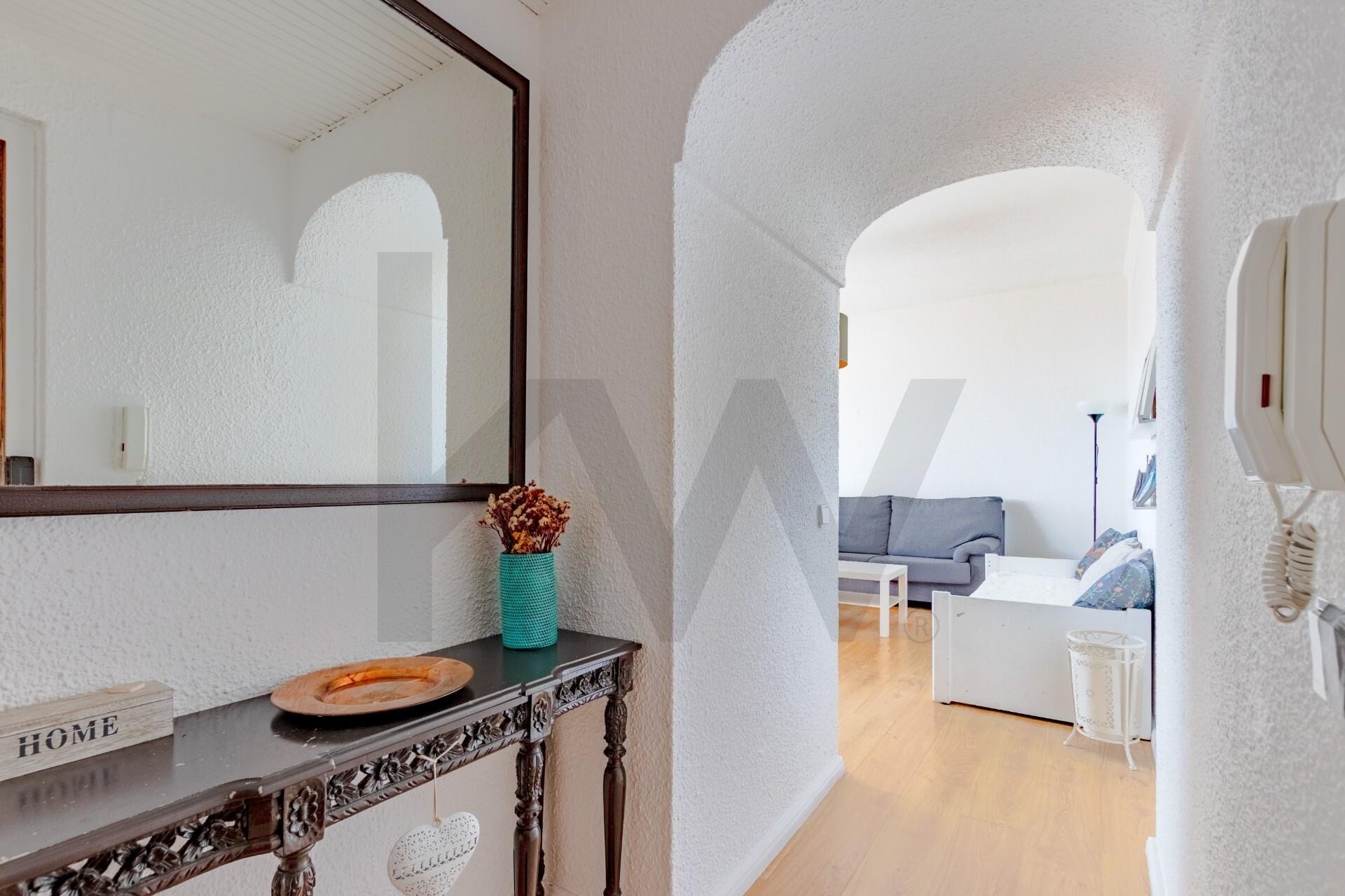 Apartamento T1 à Venda em Cascais - Lisboa - Portugal - 3