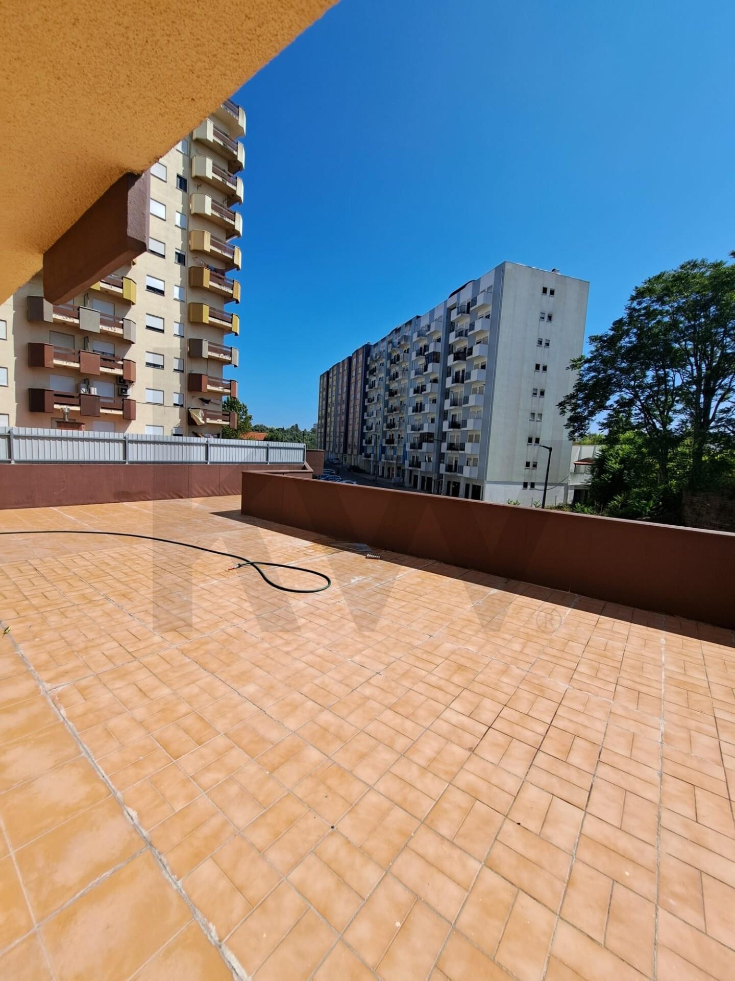 Apartamento T1 à Venda em Coimbra - Coimbra - Portugal - 3