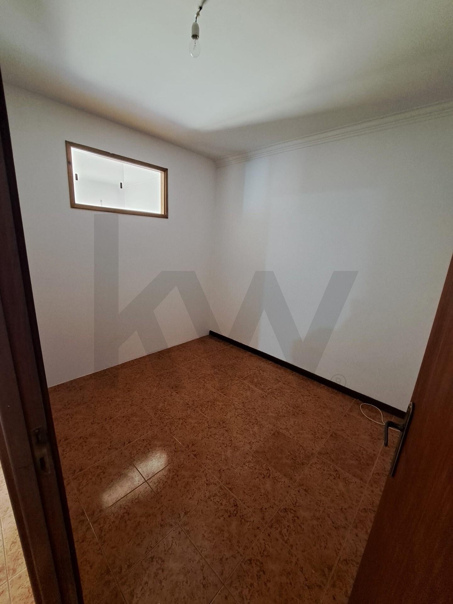 Apartamento T1 à Venda em Coimbra - Coimbra - Portugal - 5