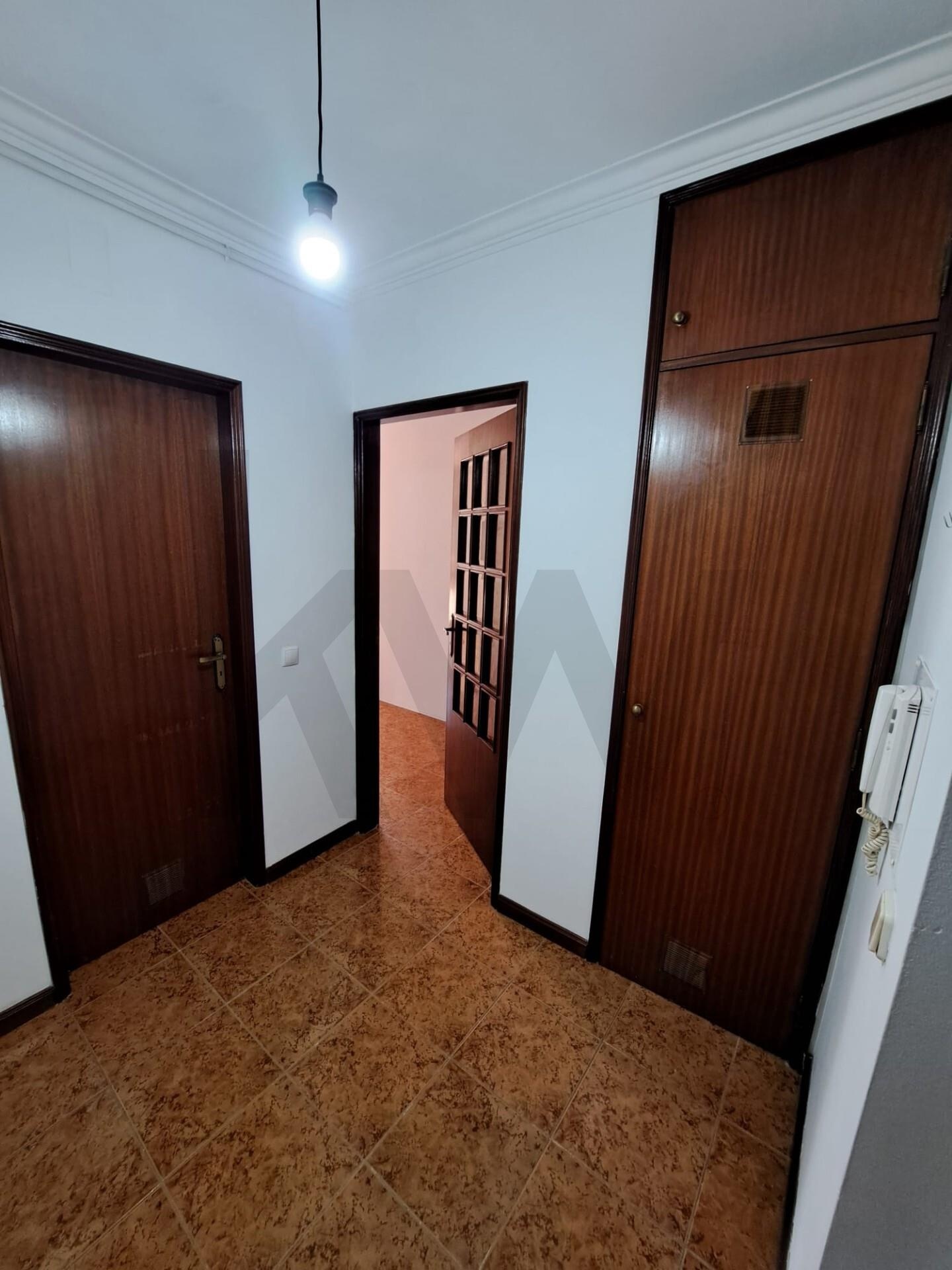 Apartamento T1 à Venda em Coimbra - Coimbra - Portugal - 7