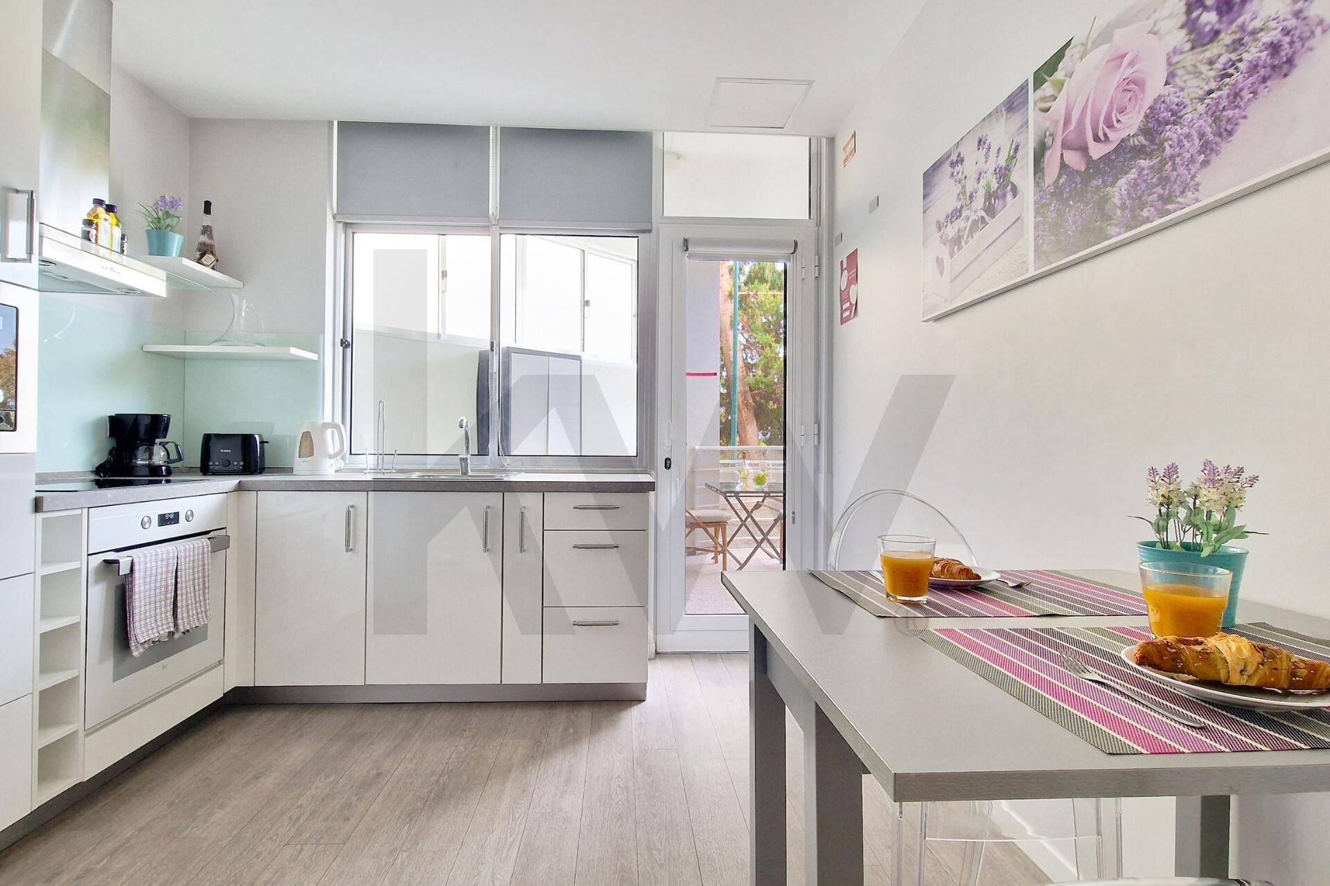 Apartamento T1 à Venda em Funchal - Ilha Da Madeira - Portugal - 3
