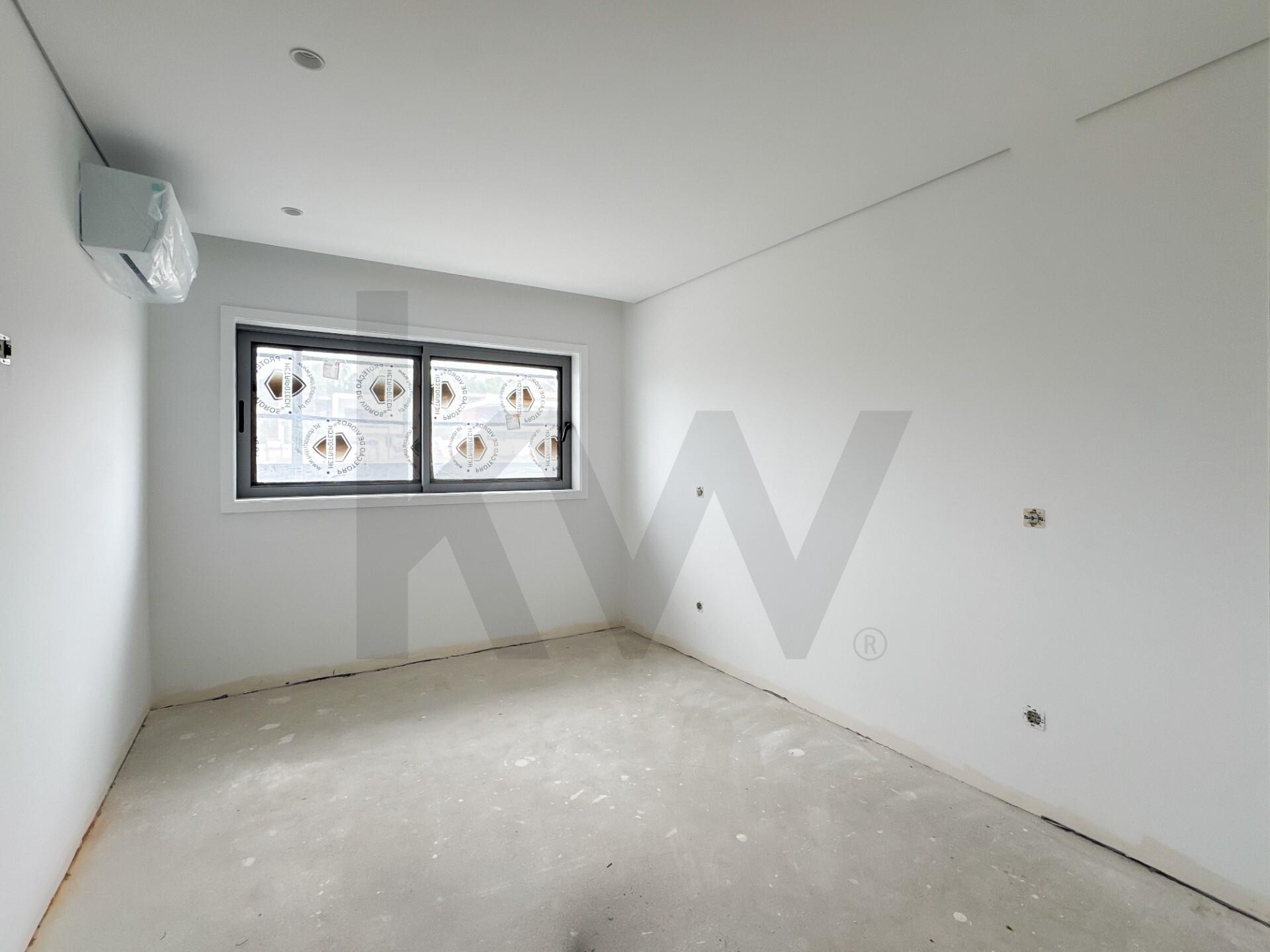Apartamento T1 à Venda em Maia - Portugal - 4