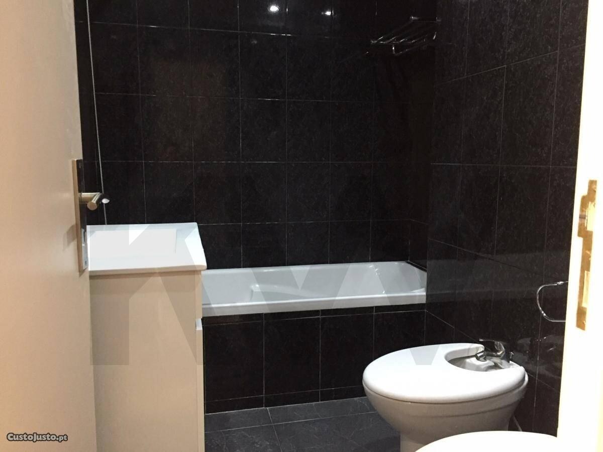 Apartamento T1 à Venda em Matosinhos - Porto - Portugal - 3