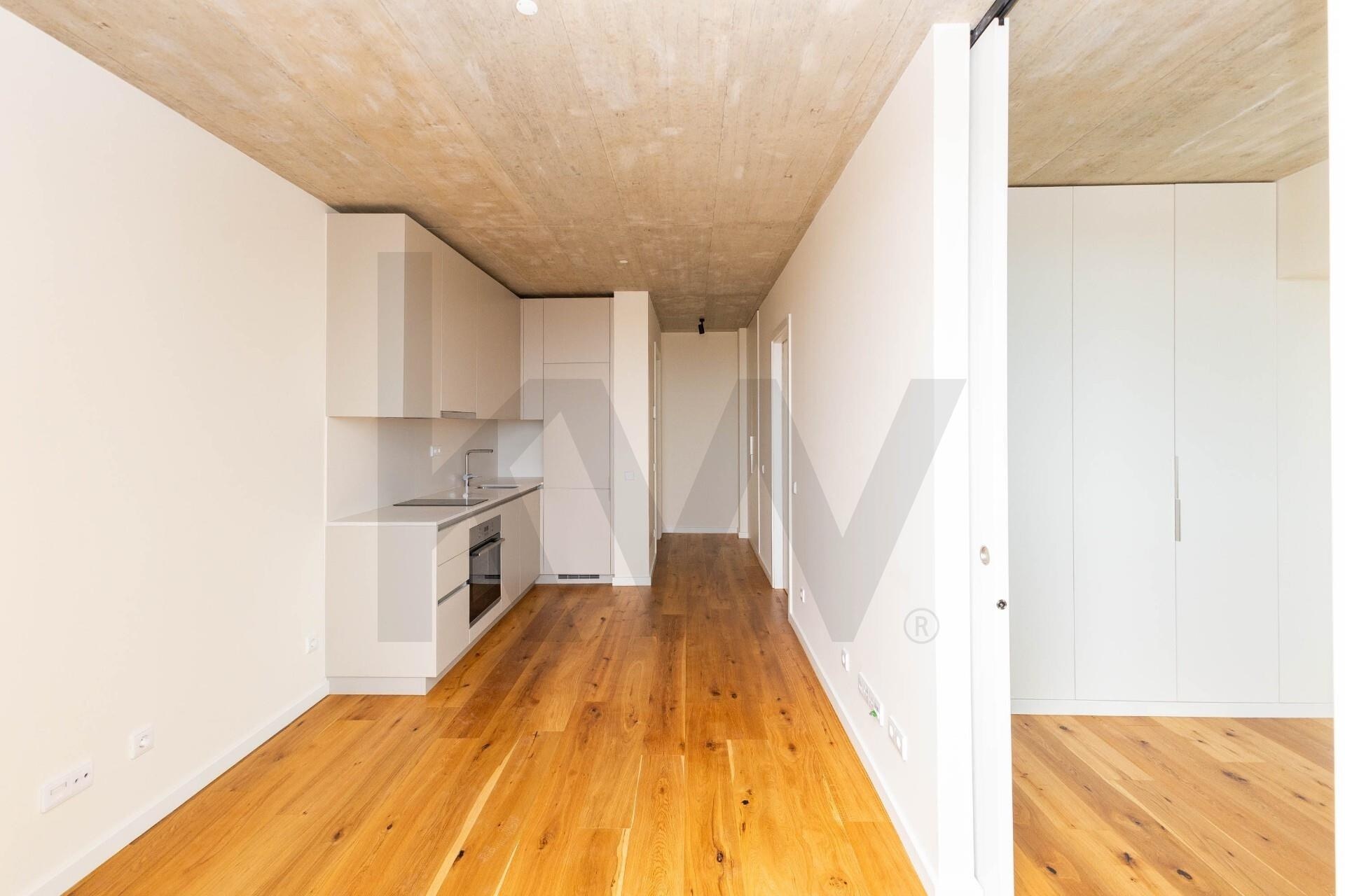 Apartamento T1 à Venda em Matosinhos - Porto - Portugal - 2