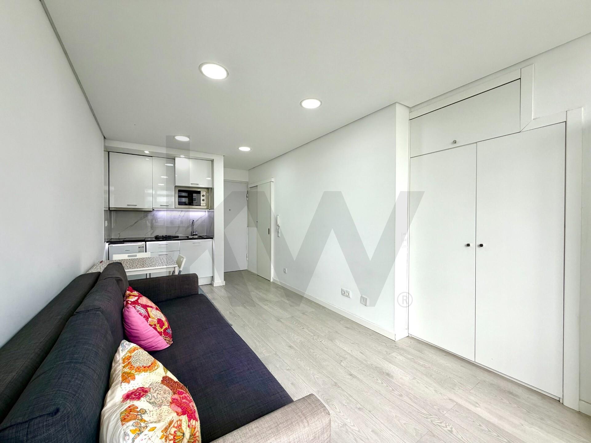 Apartamento T1 à Venda em Oeiras - Lisboa - Portugal - 7