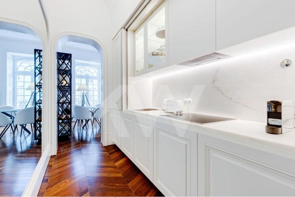 Apartamento T1 à Venda em Porto - Portugal - 3