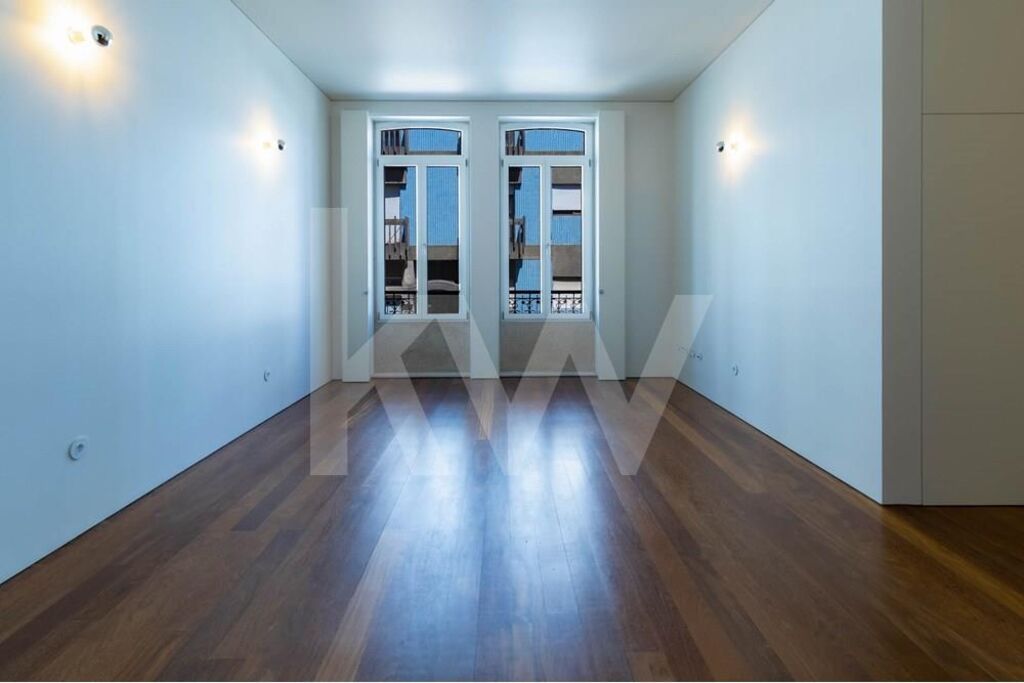 Apartamento T1 à Venda em Porto - Portugal - 1