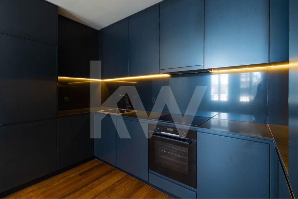 Apartamento T1 à Venda em Porto - Portugal - 4